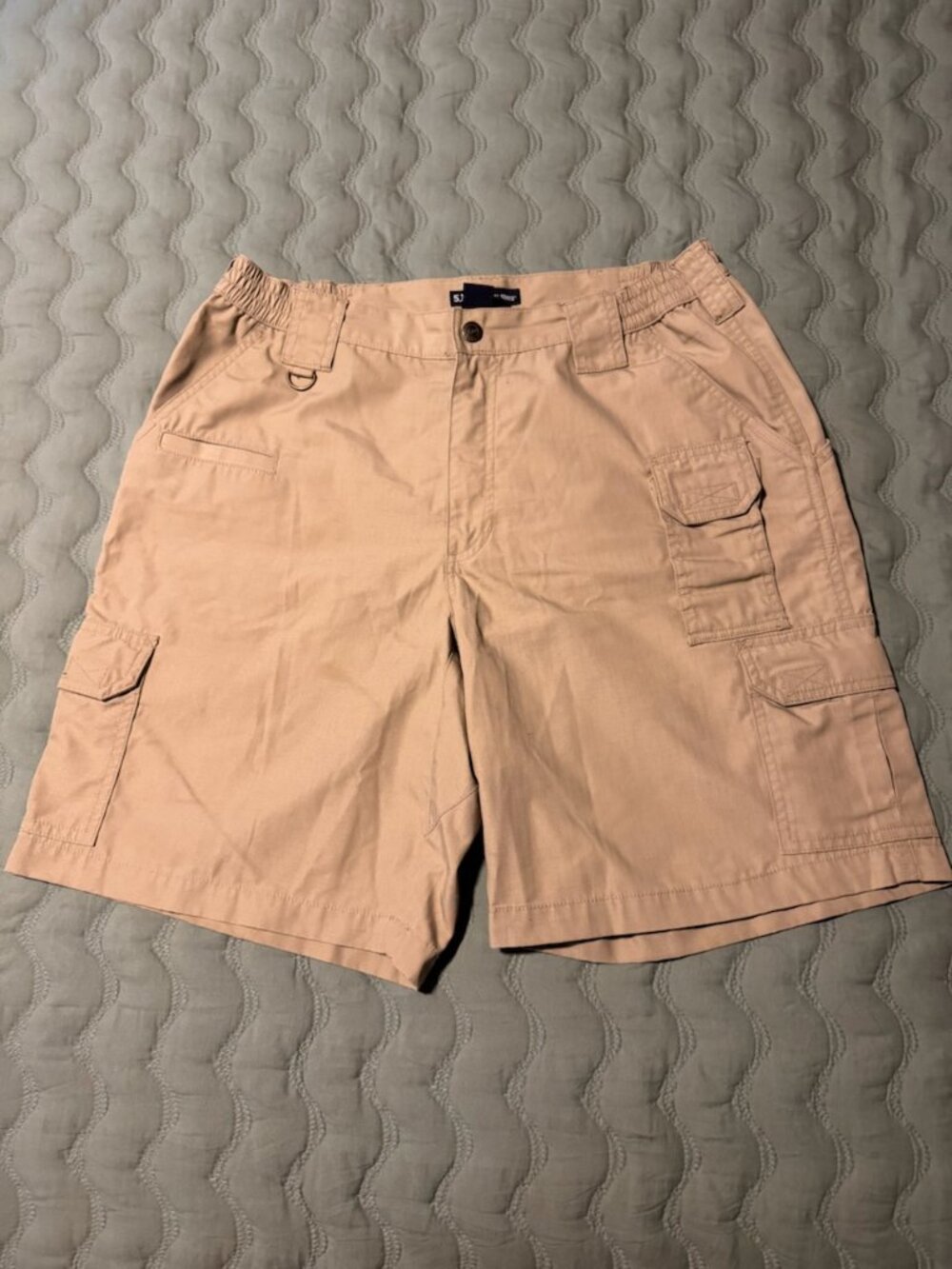 MENS 511 TACTICAL SHORT KHAKI SIZE 34 EXCELLENT CONDITION